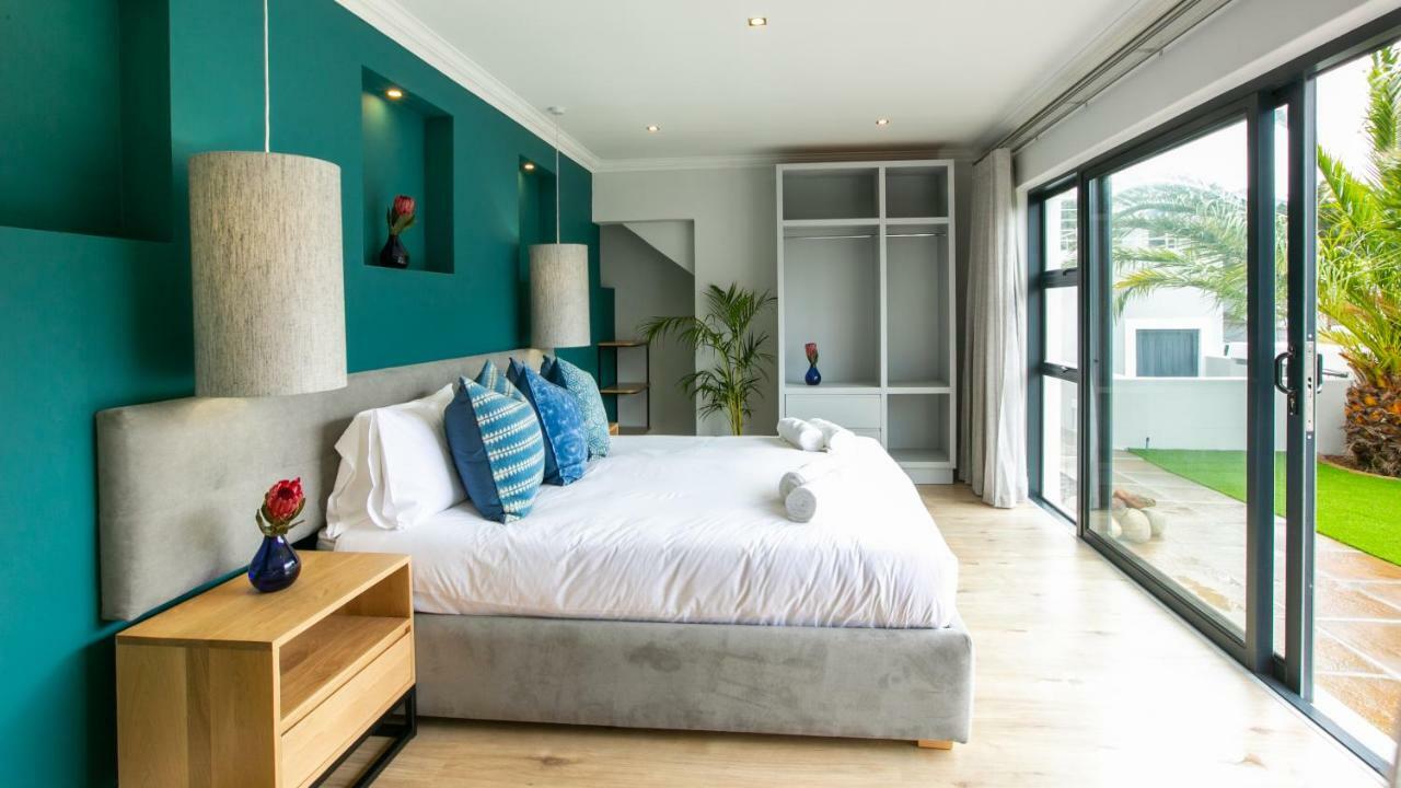 Hout & About Guest House Hout Bay Ngoại thất bức ảnh