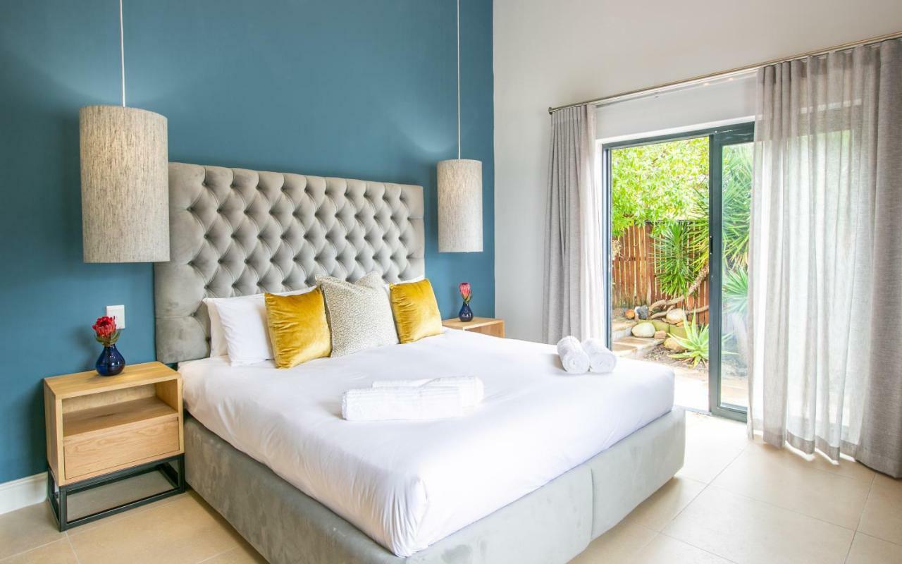 Hout & About Guest House Hout Bay Ngoại thất bức ảnh