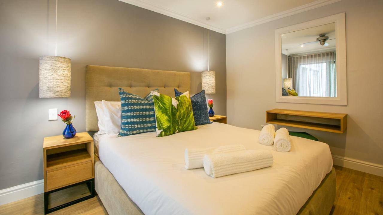 Hout & About Guest House Hout Bay Ngoại thất bức ảnh